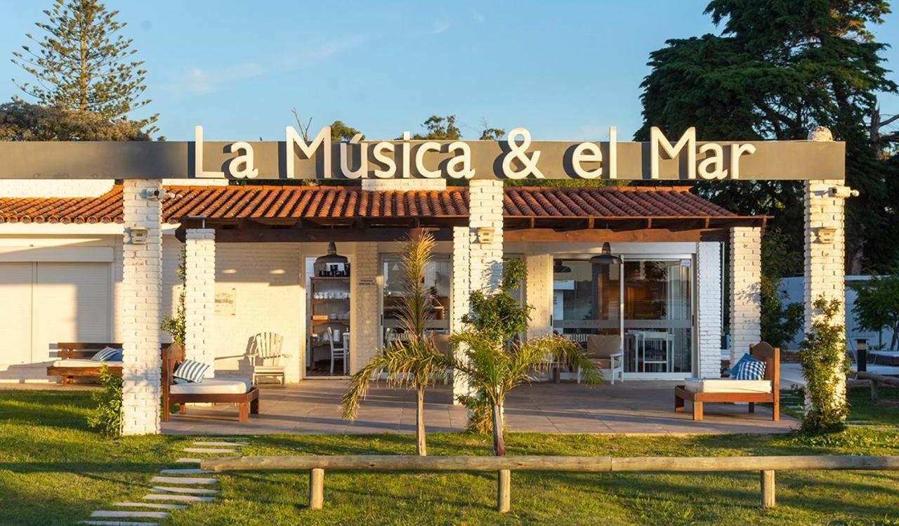 Aparthotel La Musica Y El Mar Maldonado Esterno foto